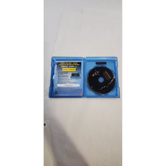 Gran Torino Blu-ray Digital Copy Special Edition by Clint Eastwood w/ Slipcover - Picture 7 of 11